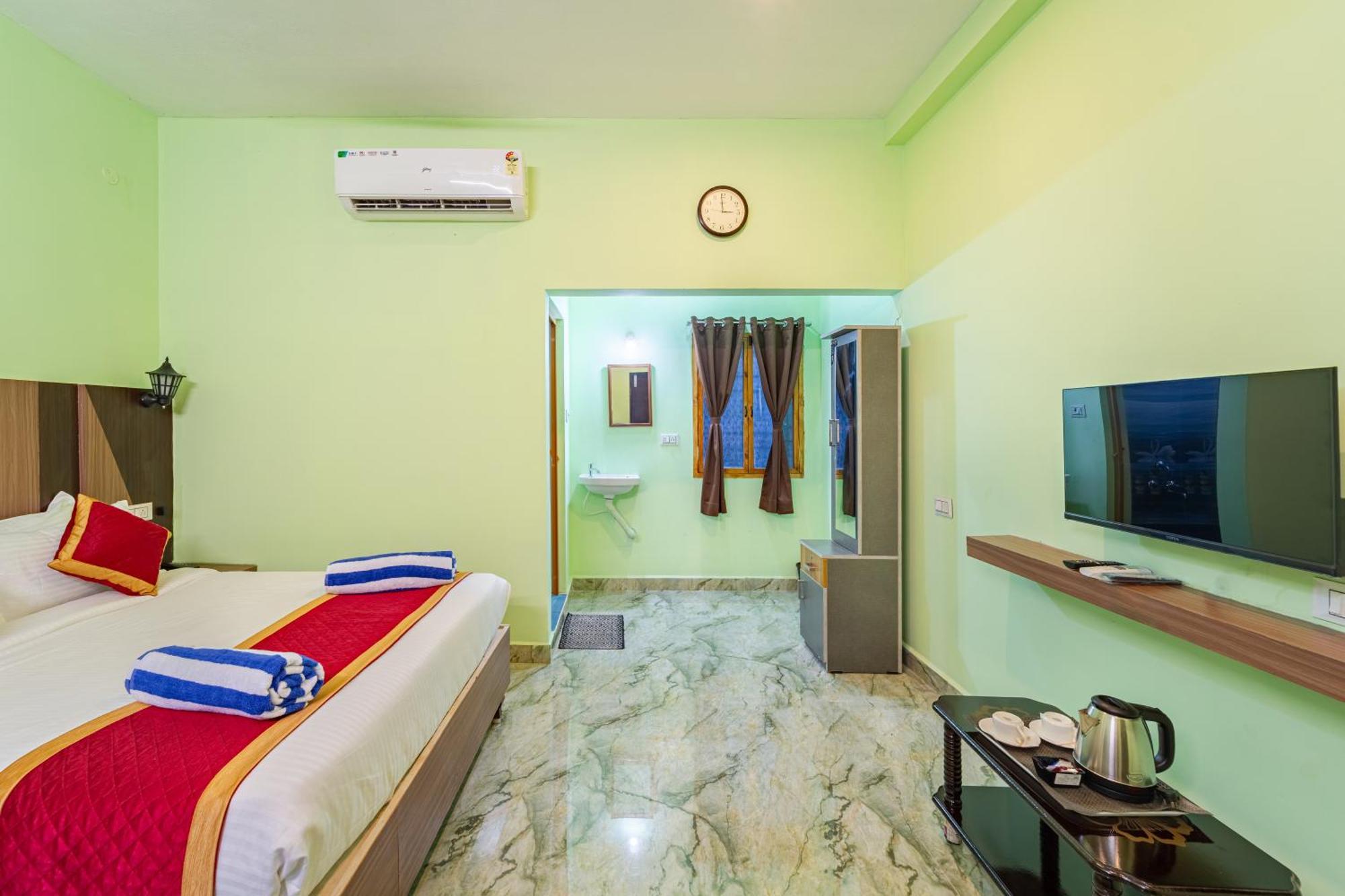 Hotel De Jardin Pondicherry With Swimming Pool Bagian luar foto