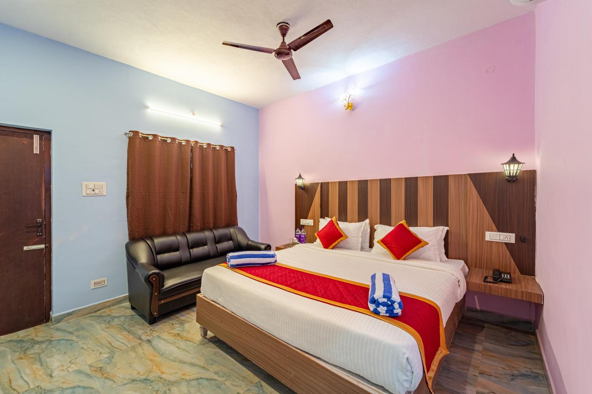 Hotel De Jardin Pondicherry With Swimming Pool Bagian luar foto