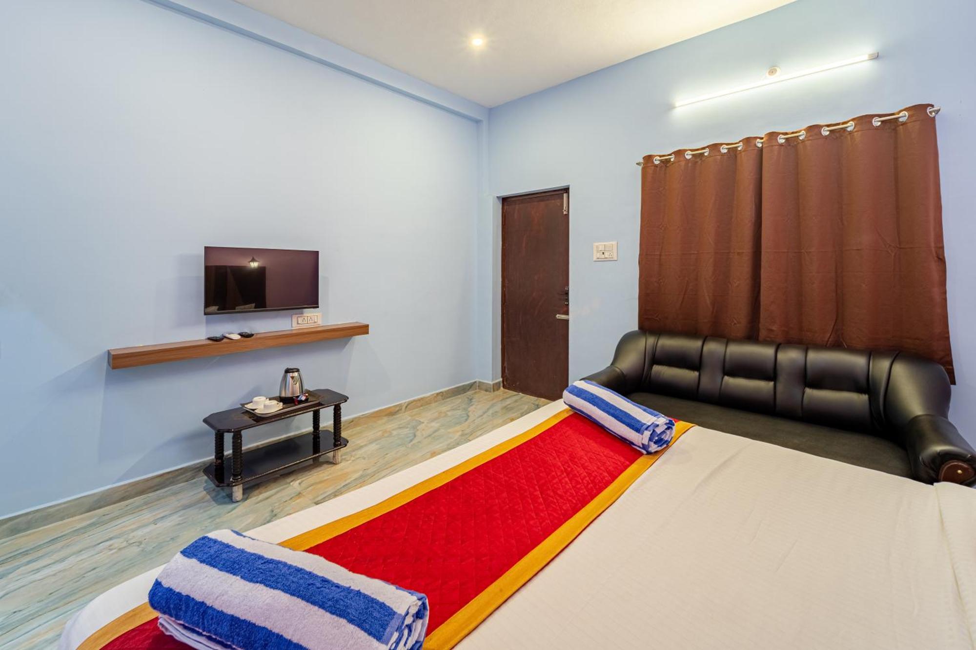 Hotel De Jardin Pondicherry With Swimming Pool Bagian luar foto