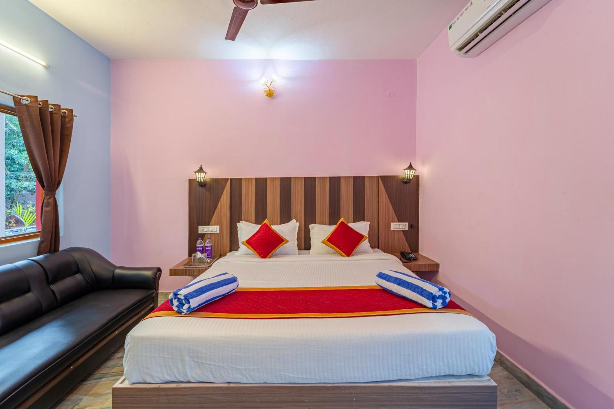 Hotel De Jardin Pondicherry With Swimming Pool Bagian luar foto