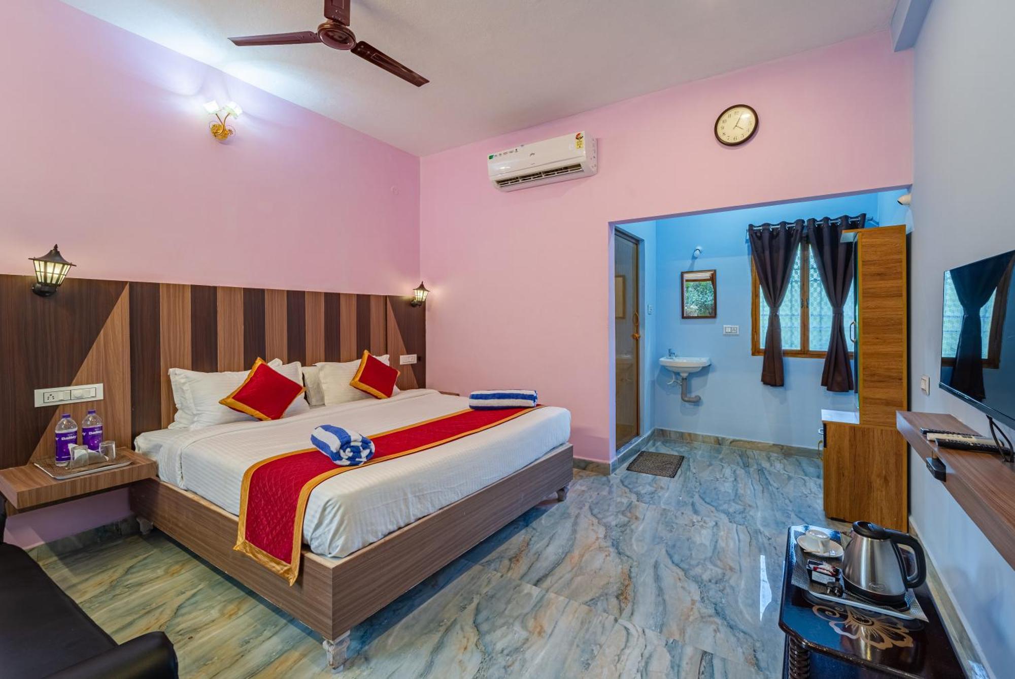 Hotel De Jardin Pondicherry With Swimming Pool Bagian luar foto