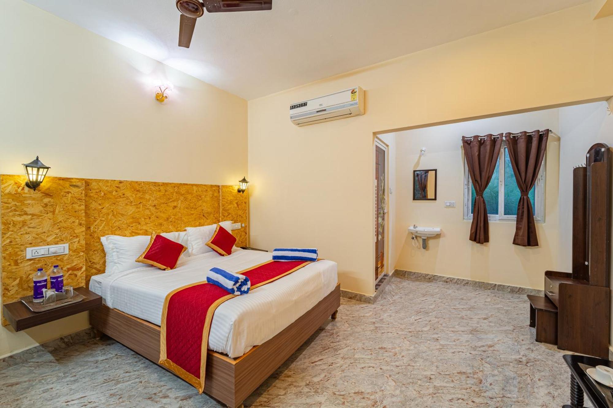 Hotel De Jardin Pondicherry With Swimming Pool Bagian luar foto